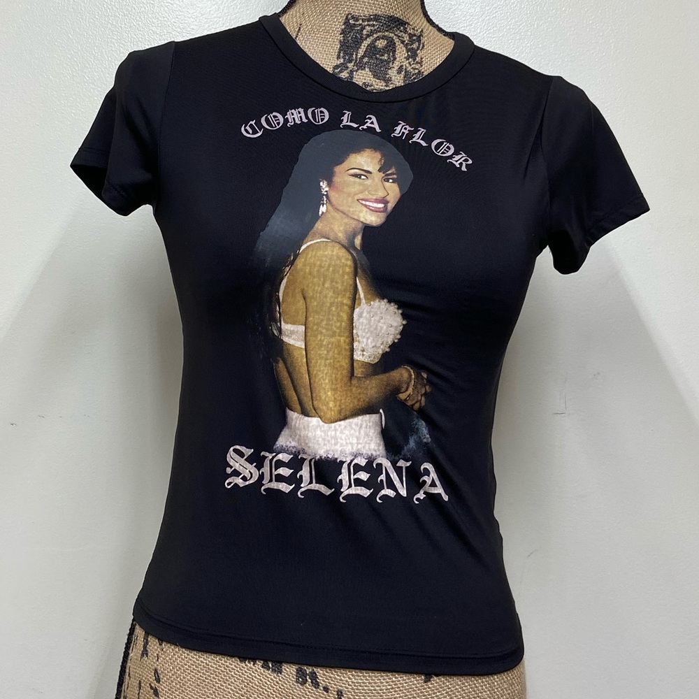 Selena Official Black Stretchy Tee Size Small